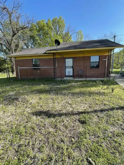 18 Lee 722 Rd, Forrest City, AR 72335