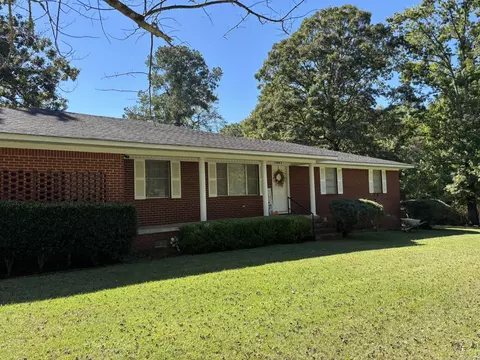 1045 Woodlawn, Camden, AR 71701
