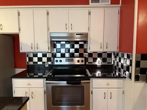 Kitchen - 307 W 2nd St, Mccrory, AR 72101 photo 2 of 3