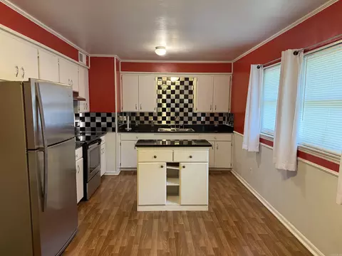 Kitchen - 307 W 2nd St, Mccrory, AR 72101 photo 1 of 3