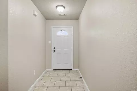 567 Crepe Myrtle Loop, Cabot, AR 72023 photo 4