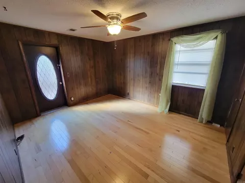 518 Pine St, Clinton, AR 72031 photo 17