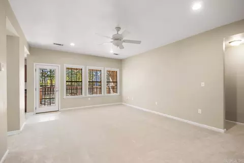 Living - 31 Waterloo Loop, Vilonia, AR 72173 photo 1 of 3