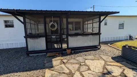 1001 Tamo River Rd, Grady, AR 71644 photo 2