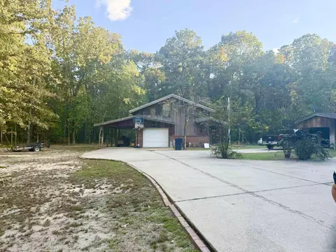 Exterior - 4440 Divoky Rd, Pine Bluff, AR 71603 photo 6 of 9