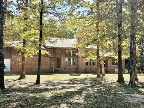 Exterior - 4440 Divoky Rd, Pine Bluff, AR 71603 photo 1 of 9