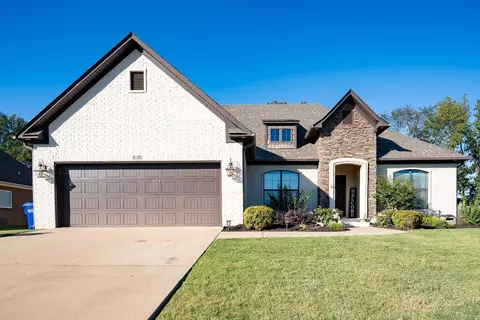 5120 Trinity Crossing Dr, Conway, AR 72034 photo 1