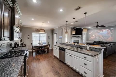 5120 Trinity Crossing Dr, Conway, AR 72034 photo 9