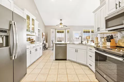 5906 Westminster, Benton, AR 72019 photo 12
