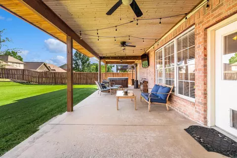 5906 Westminster, Benton, AR 72019 photo 32