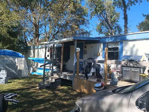 302 W Main St, Marmaduke, AR 72443 photo 4