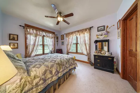 Bedroom - 345 Backbone Rd, Evening Shade, AR 72532 photo 1 of 3