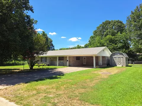 Exterior - 518 Fifth St, Conway, AR 72032 photo 6 of 8