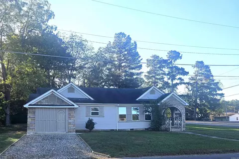 527 E 2nd South St, Prescott, AR 71857