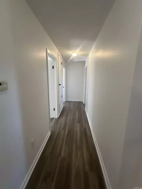 Entry Way - 66 Mohawk, Searcy, AR 72143 photo 1 of 1