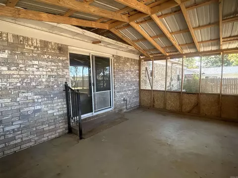 Exterior - 66 Mohawk, Searcy, AR 72143 photo 5 of 6