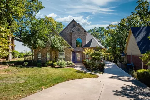 37 Rocky Valley Cv, Little Rock, AR 72212