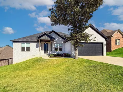 2125 Gap Creek Dr, Sherwood, AR 72120