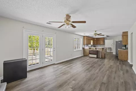 Living - 130 Jamie Ln, Beebe, AR 72012 photo 7 of 7
