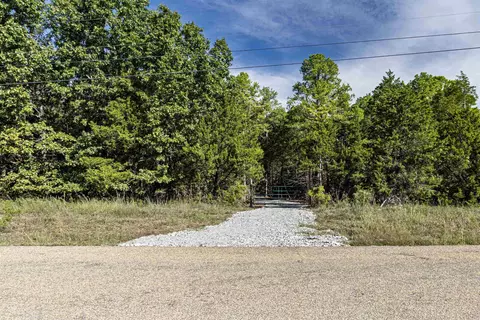 4200 Norfolk River Rd, Norfork, AR 72658