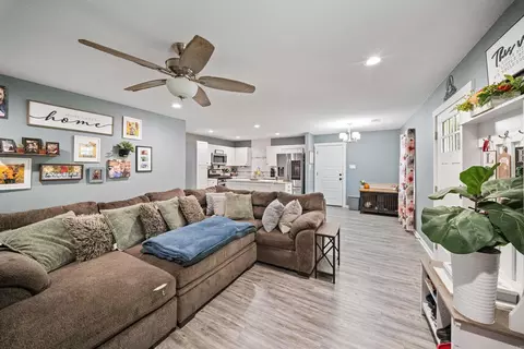 303 Dobbs St, Benton, AR 72015 photo 7