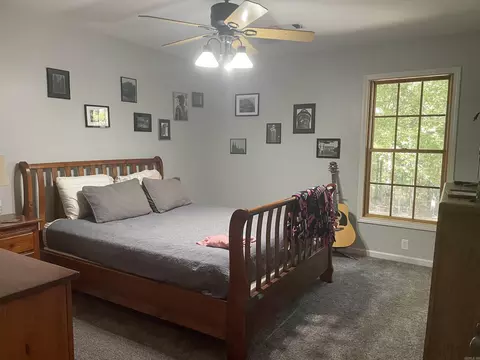 Bedroom - 3510 Sparks Rd, Alexander, AR 72002 photo 1 of 2
