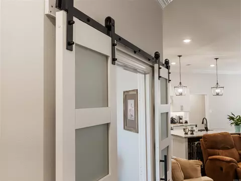 Entry Way - 1433 Woolridge Dr, Benton, AR 72015 photo 2 of 3