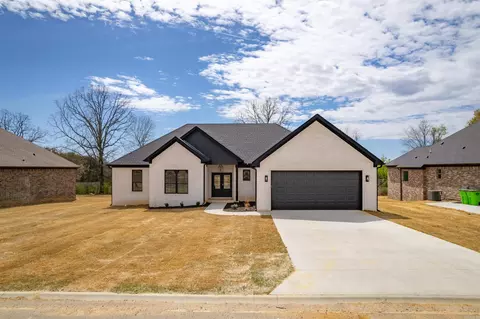 Exterior - 240 Michelle Dr, Beebe, AR 72012 photo 2 of 5