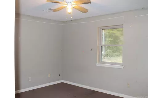 Bedroom - 7728 Gaddy Koonce Rd, Pine Bluff, AR 71603 photo 10 of 10
