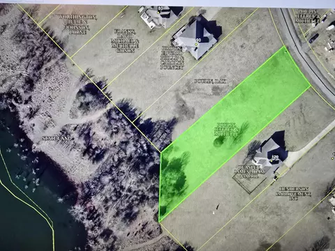 110 Emerald Ln, Greers Ferry, AR 72067
