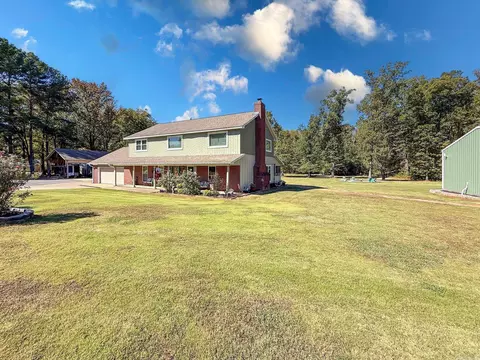 Exterior - 20 Williamsburg Dr, Cabot, AR 72023 photo 4 of 14