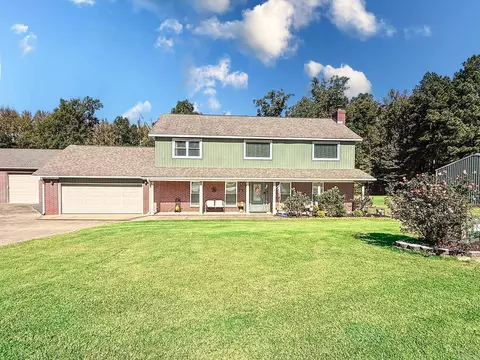 Exterior - 20 Williamsburg Dr, Cabot, AR 72023 photo 1 of 14