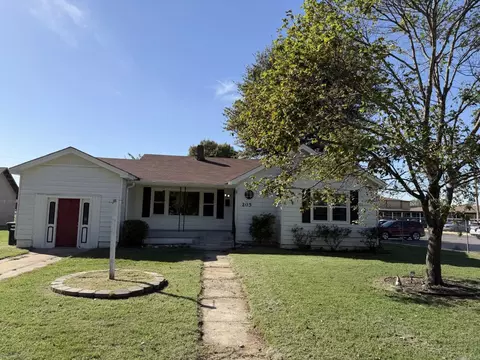 205 N Pine Ave, Trumann, AR 72472 photo 1