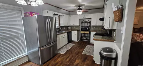 Kitchen - 3409 Scenic Dr, Pine Bluff, AR 71603 photo 1 of 1