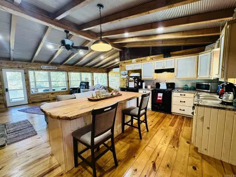 Kitchen - 701 Sunset Vly, Mountain View, AR 72560 photo 2 of 4