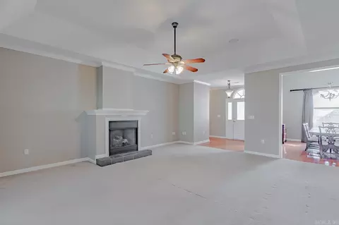 Living - 901 Balcom Ln, Trumann, AR 72472 photo 4 of 4