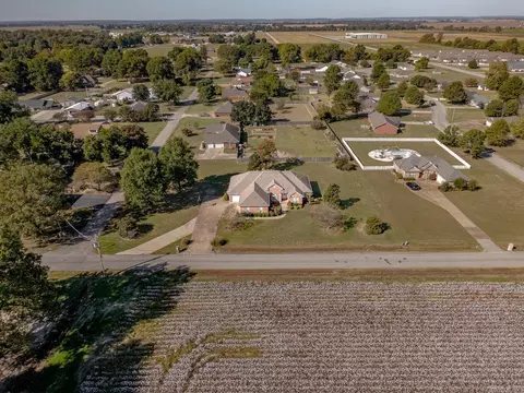View/Area - 901 Balcom Ln, Trumann, AR 72472 photo 4 of 6