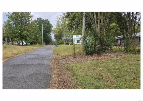 313 E 3rd St, Lamar, AR 72846 photo 8