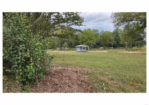 313 E 3rd St, Lamar, AR 72846 photo 2