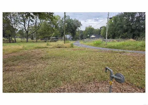 313 E 3rd St, Lamar, AR 72846 photo 7