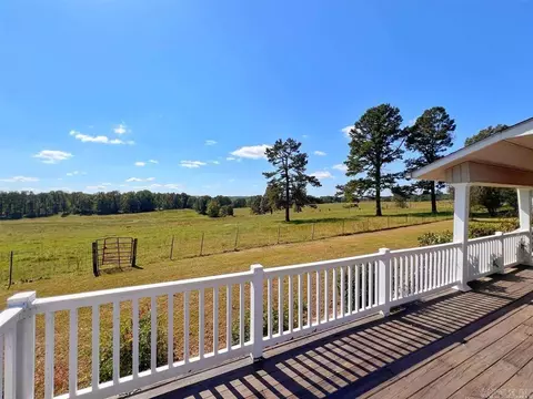 Exterior - 2543 Bonetown Rd, Sidney, AR 72577 photo 5 of 8