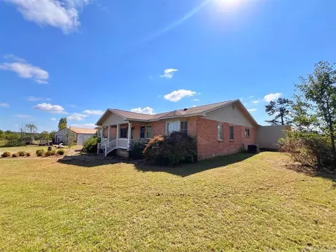 Exterior - 2543 Bonetown Rd, Sidney, AR 72577 photo 8 of 8