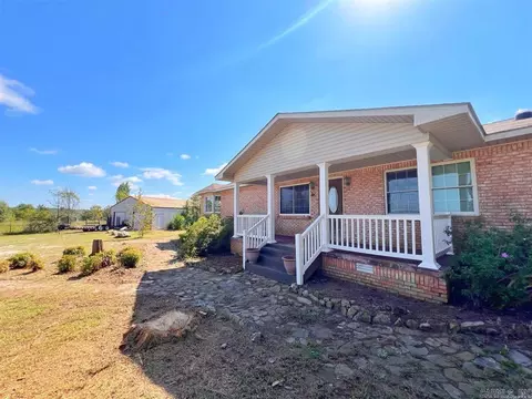 Exterior - 2543 Bonetown Rd, Sidney, AR 72577 photo 3 of 8