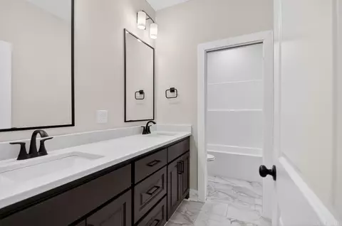 Bath - 234 Cason Hill Blvd, Bryant, AR 72002 photo 1 of 4