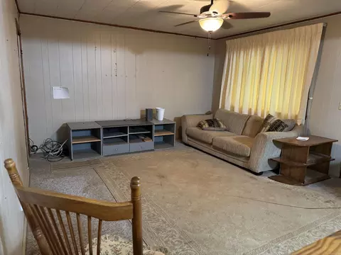 Living - 9494 9 Hwy, Malvern, AR 72104 photo 2 of 3