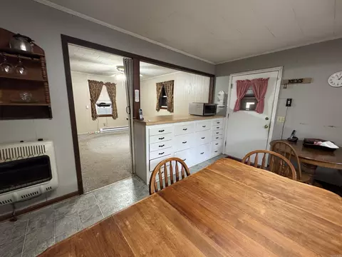Dining - 9494 9 Hwy, Malvern, AR 72104 photo 1 of 1