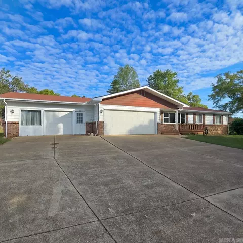 608 Broadmoor, Mountain Home, AR 72653