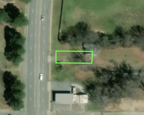1221 University Dr, Pine Bluff, AR 71601 photo 1