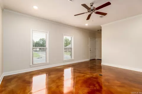 2400 Eighteen Loop, Conway, AR 72034 photo 8