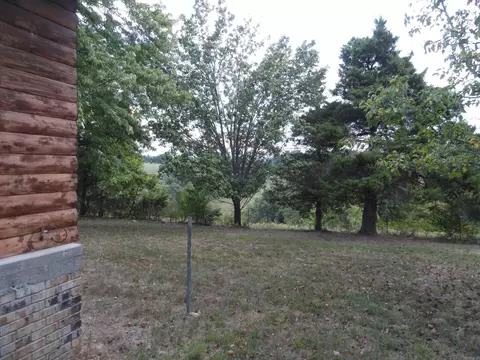 Exterior - 233 Piney Rd, Marshall, AR 72650 photo 6 of 18